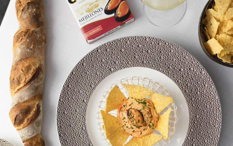 Chips de Paté coronado con Mejillones CUCA, de Jesús Sánchez
